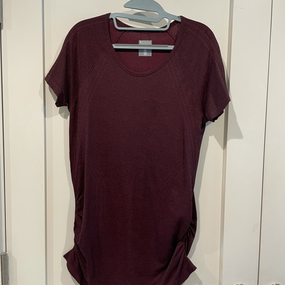 Athleta SS XL Tee Burgundy